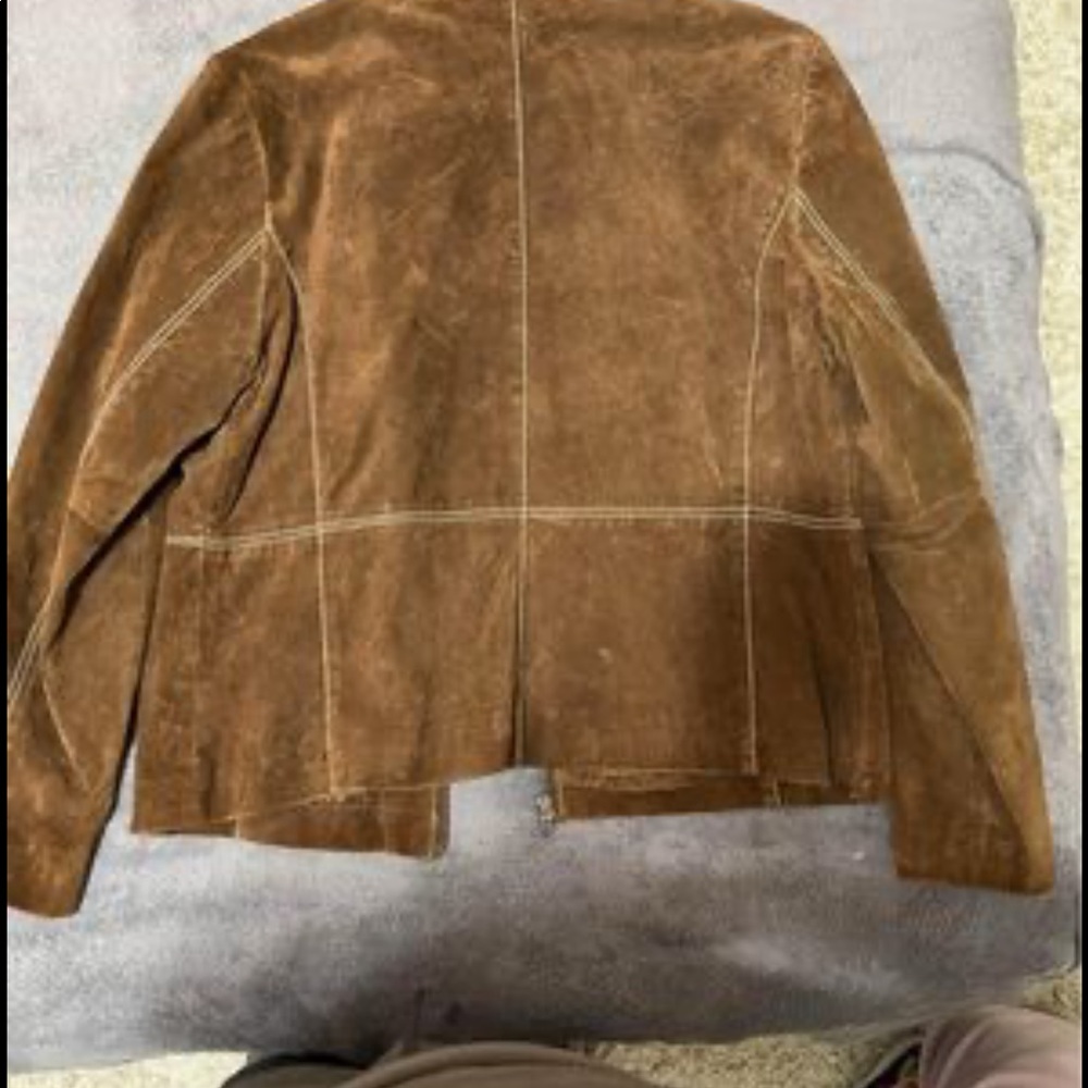 Leather jacket - Picture 2 of 3
